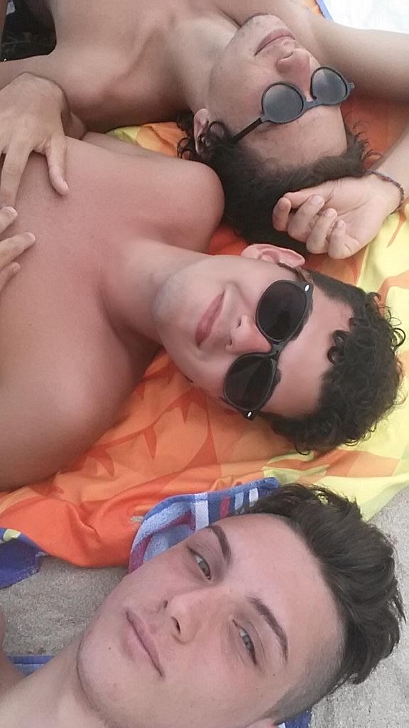 PaoloMarchy's tweet photo. #Sea # Maracaibobeach #Hola http://t.co/1xo6q1cOgf