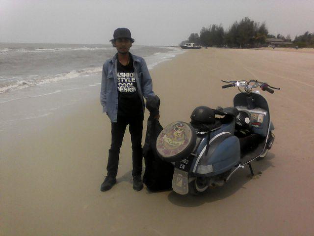 Riedhoilham's tweet photo. http://t.co/BdQfqahqqE