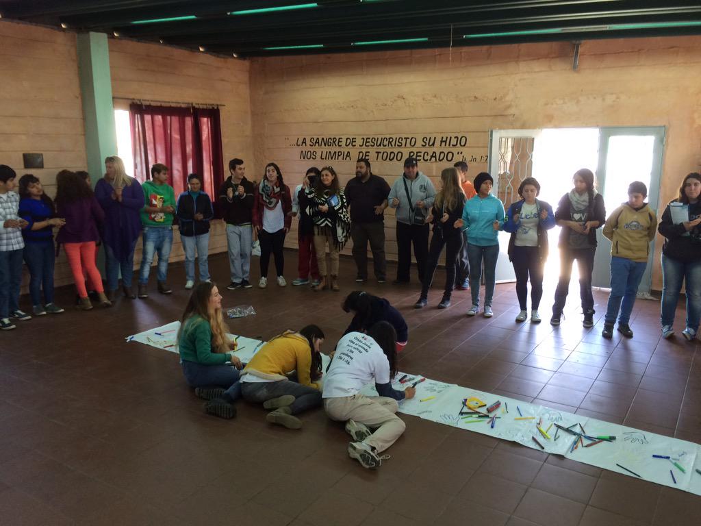 ProgramaClaves's tweet photo. Jornada final de evaluación - Capacitación #ProgramaBuentrato @BuentratoUY http://t.co/tF5brPlOOK