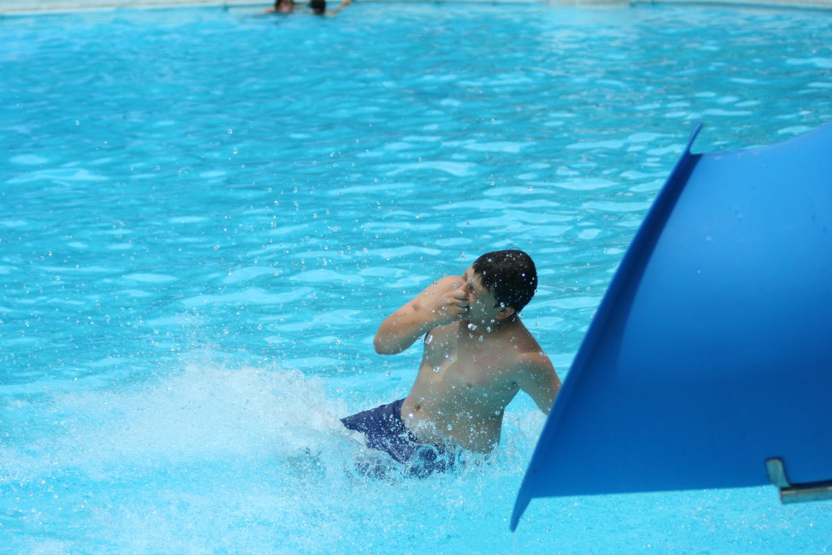 SAParksandRec's tweet photo. #JulyPRM #Celebrate A-Z S is for swim! #SunsetSplash! Pools open 1-8 p.m. Fri., Sat., Sun. http://t.co/N4IBuzFDnl http://t.co/Bi493Hzcjj