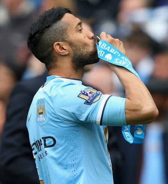 Happy 30th Birthday to City left-back Gael Clichy! 