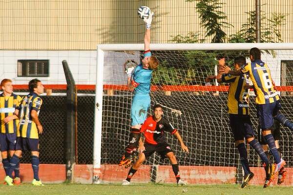 DilanAxelN's tweet image. TENES Q DEJAR EL ALMA Y EL CORAZÓN!! #HoyHayQueGanarRojinegro DEJEN LA VIDA! NOSOTROS MORIMOS X JUGARLO