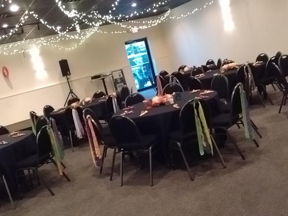 Joses_Dickson's tweet photo. Got it ready to go! #weddingcraziness http://t.co/C7k1ouyd6o