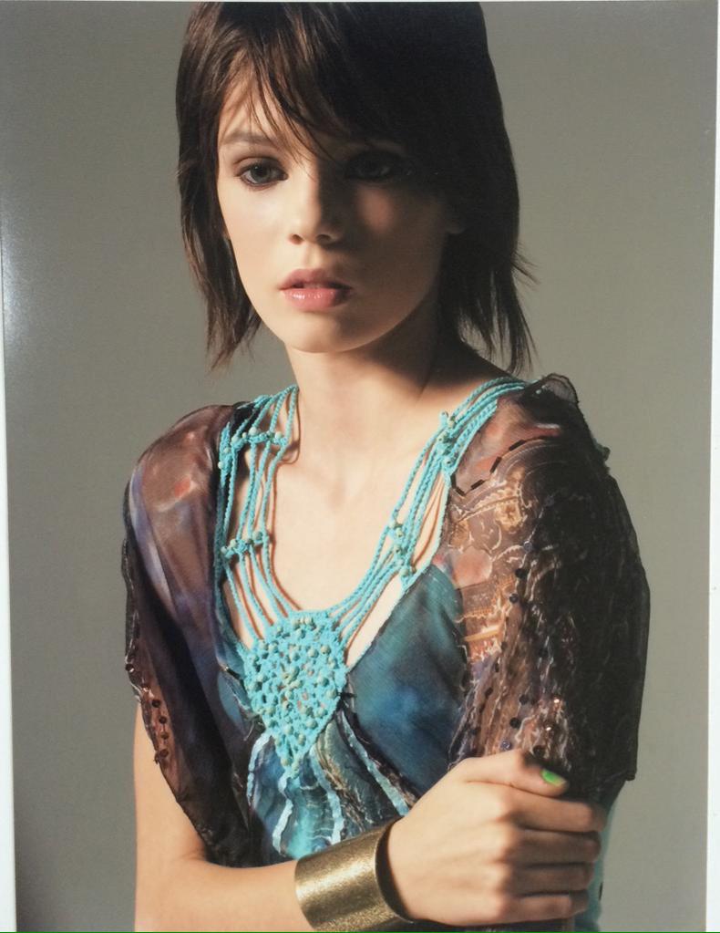 AmandaParties's tweet photo. Even as a 13 year old I was fly http://t.co/kl36Ayuzmp