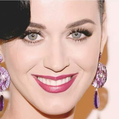 martinaperry7's tweet photo. #MTVHottest Katy Perry #KatyCats http://t.co/ALhOd2Q5Oe