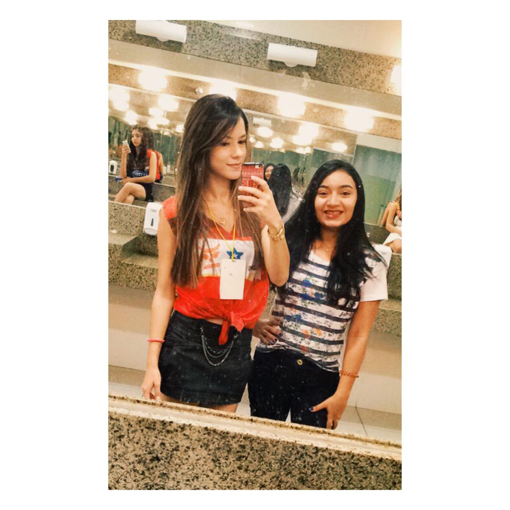 brunaqap's tweet image. Já to com saudade da Sobral.. 😢❤️ #Fortal #SobralCity #Kelvs #Retirante #kkkk #Tribo #GaleraDaTriboÔBejô @_anakelvia