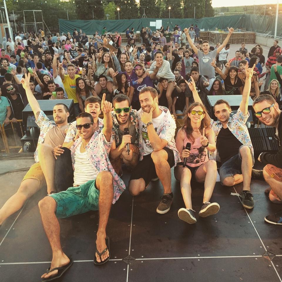 Ahir vam veure sortir el sol a #belianes tocant després dels cracks d <a href="/PiratsSSistema/">Pirat's Sound Sistema ☠️🎤🎧 #BangBang</a> i sonoritzats per <a href="/empresadeso/">Romà PRO</a>