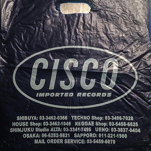 djqs's tweet photo. 2000年 #cisco #シスコ袋 #ciscorecords http://t.co/eakcoGEUpP http://t.co/rjB1wXzqi3