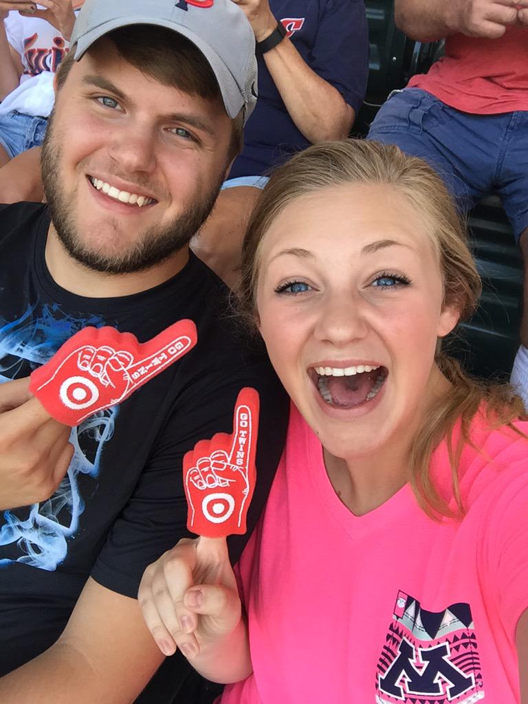 LDarbs's tweet photo. GO TWINS! #Twinspics http://t.co/blHvwRIeqD