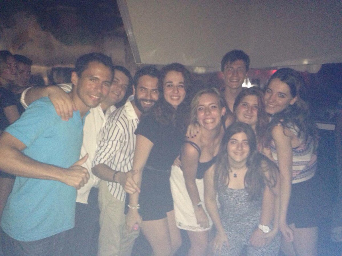 piilar_08's tweet photo. It's time to go out! http://t.co/3xIW5qaKga