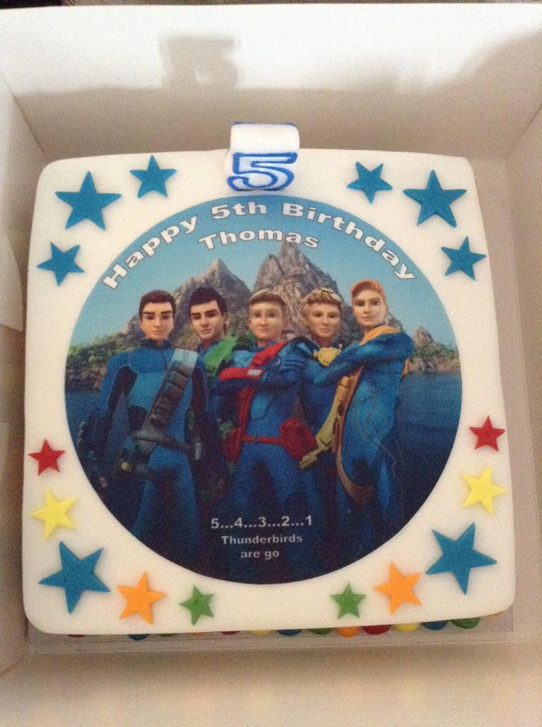 Amy Hollis tweet media