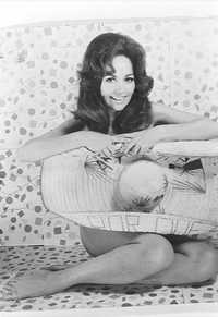 lajornadaonline's tweet photo. #IselaVega, #simbolosexual del #cinemexicano - @Eponiatowska -> http://t.co/NrojLUVR7f http://t.co/LAOZcmgBFk