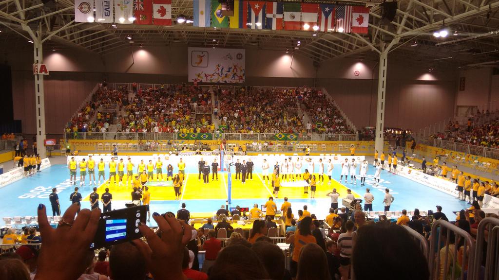 PinMeNot's tweet image. #PanAm2015 #volleyball #brazil #Argentina #GoldMedal game