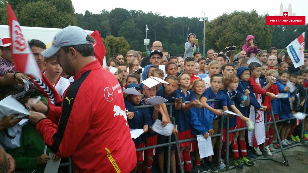 Vor, während und nach dem Spiel: Super Stimmung in #Konstanz. War sehr schön hier. 👍 Danke! #VfBamBodensee