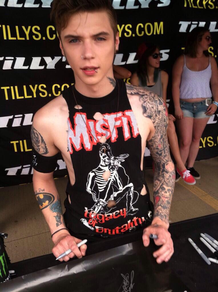 ANDYAESTHETlCS's tweet image. 