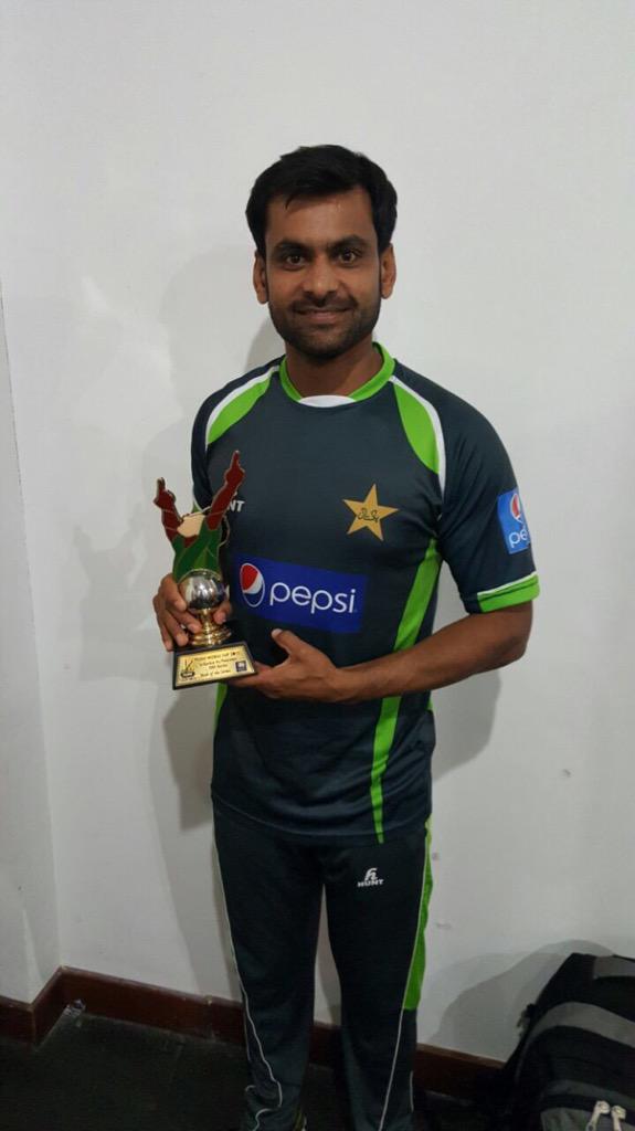 MHafeez22's tweet image. Alahm du Lillah..This MOS belongs 2 all of us as we played for a GOAL &amp;amp; we all achieved it under pressure.👏👏👏👏👍👍👍👍