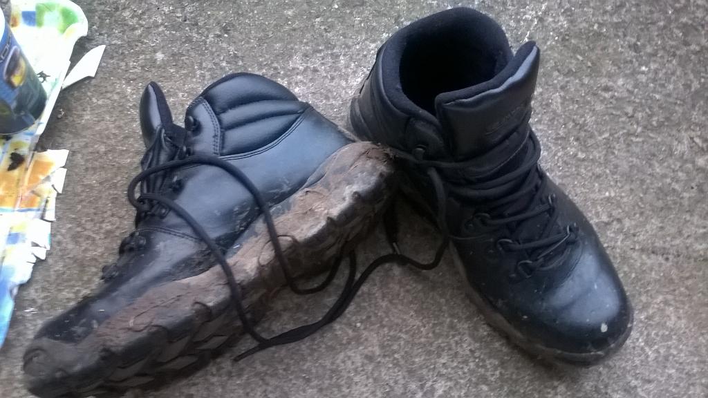 Memories of a wet but wonderful weekend at #vpff15 with <a href="/TheWiddersBM/">The Widders</a>. Calan and Kimber's Men were great today!