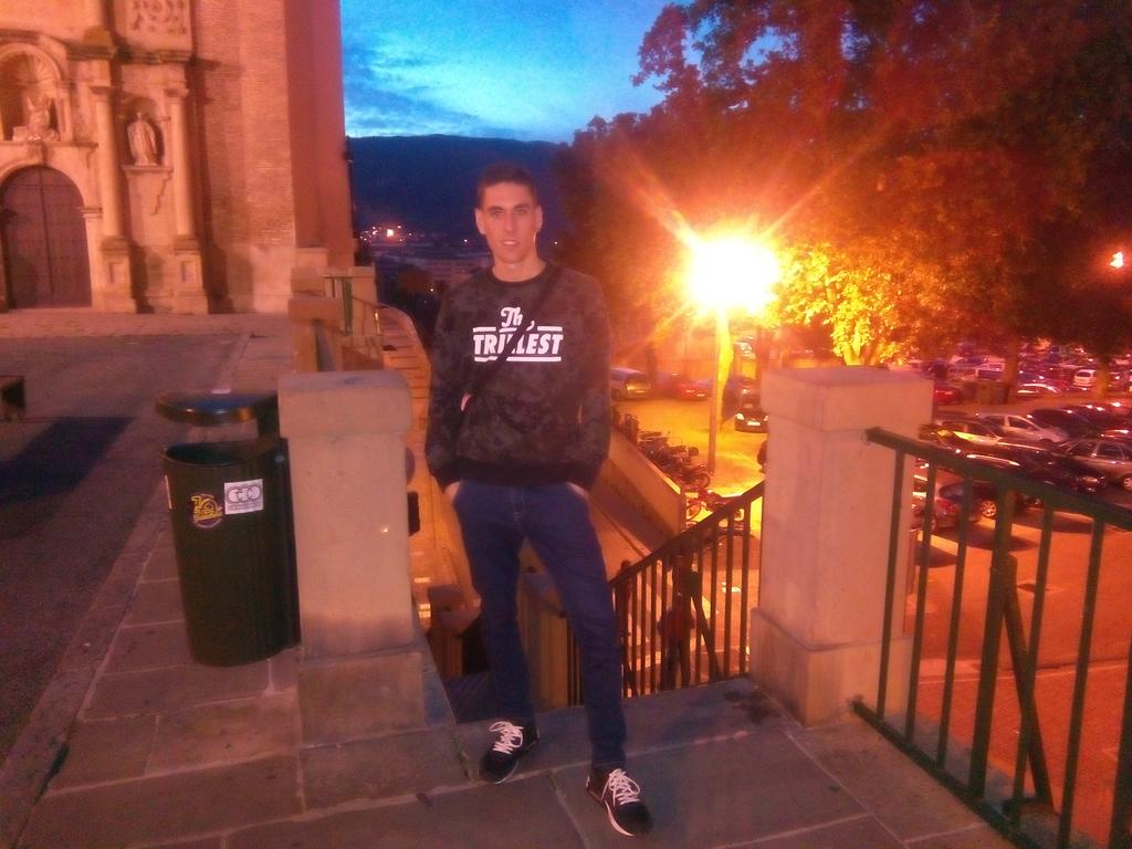 PepOnXx's tweet photo. Pamplona. http://t.co/QhUYccNFys