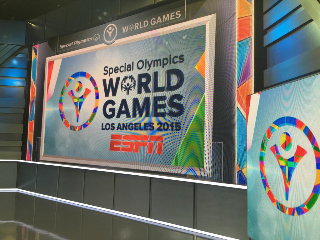 “<a href="/KNegandhiESPN/">Kevin Negandhi</a>: Ahead at 7p ET on ESPN2,our <a href="/SpecialOlympics/">Special Olympics</a> <a href="/LA2015/">la2015</a> nightly recap show <a href="/lindsayczarniak/">.</a> ” woot woot!