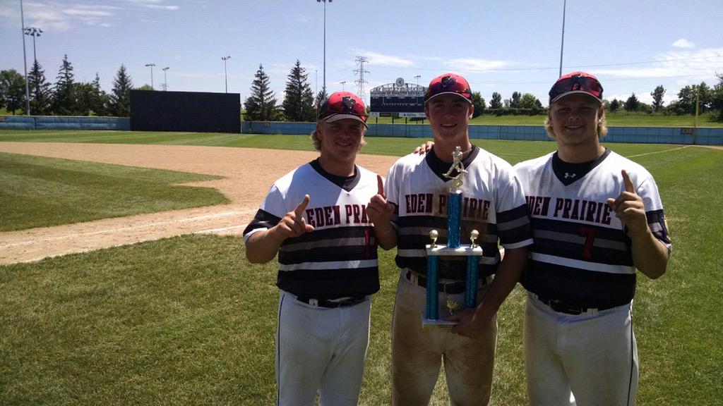 Halvy47's tweet photo. Some things never change ⚾️ http://t.co/2o20GWm9By