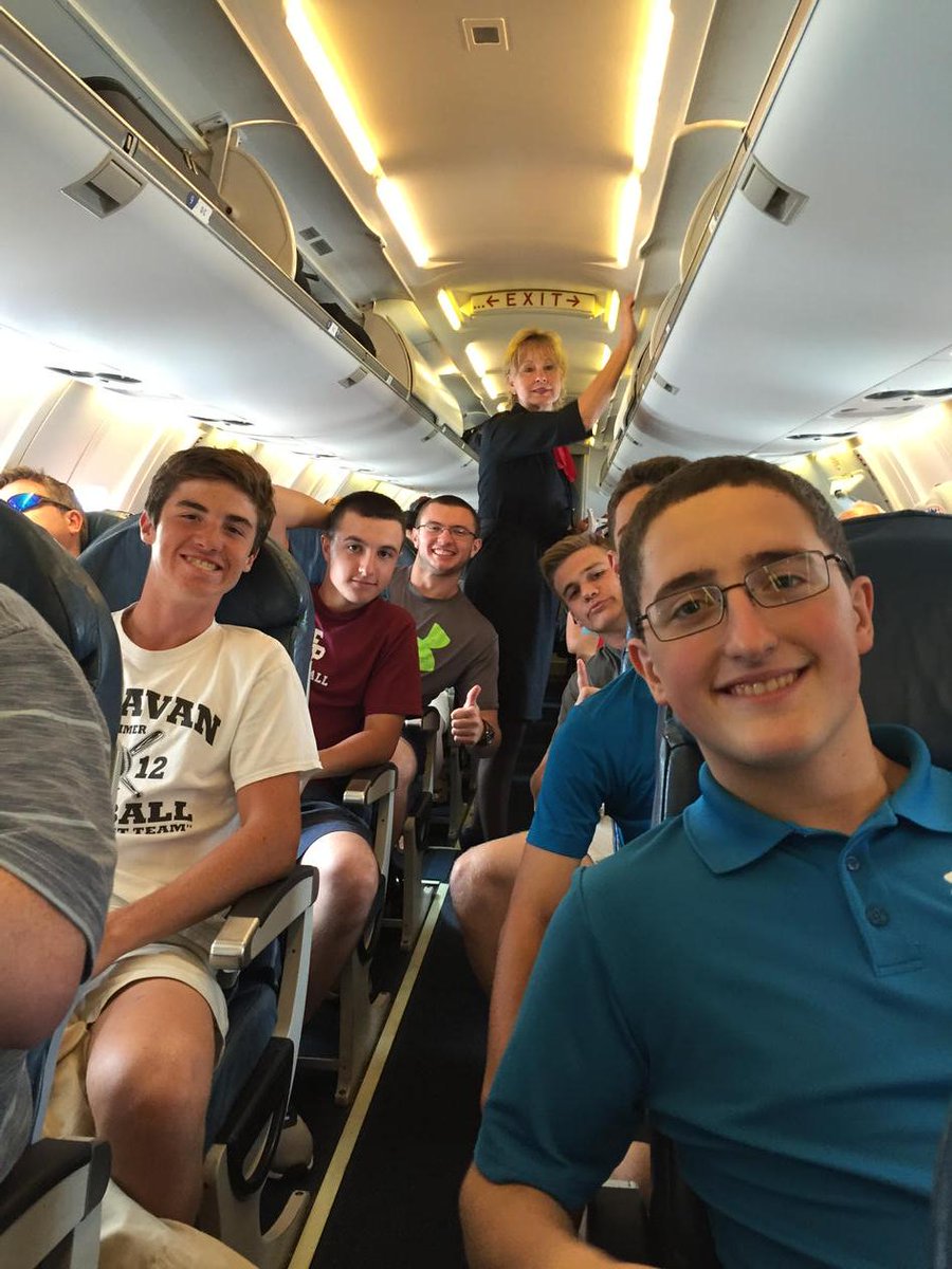 On board delta flight 6236 to Nashville