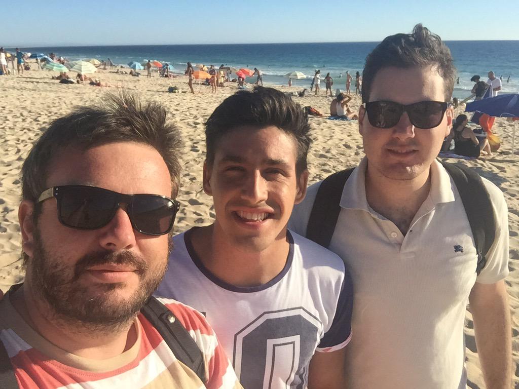manolosdb's tweet photo. Buen diita de playa con @Franciscocabs94 y @JeortaM_sdb http://t.co/tzvnhdSwK7
