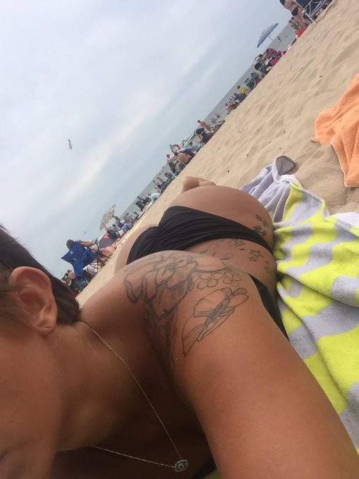 In other beach news... http://t.co/bPKw44TJ1r