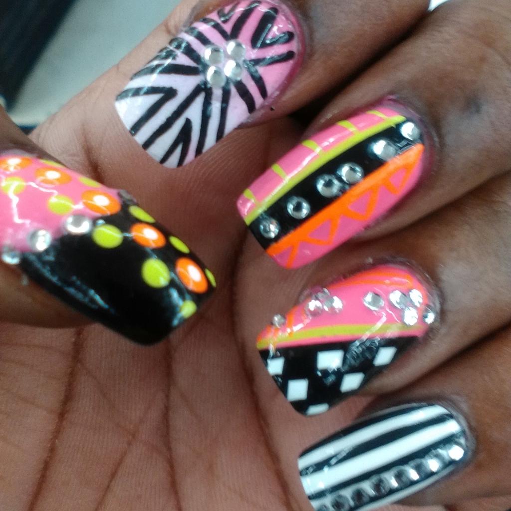 TalbertAlexis's tweet image. Nails on fleek