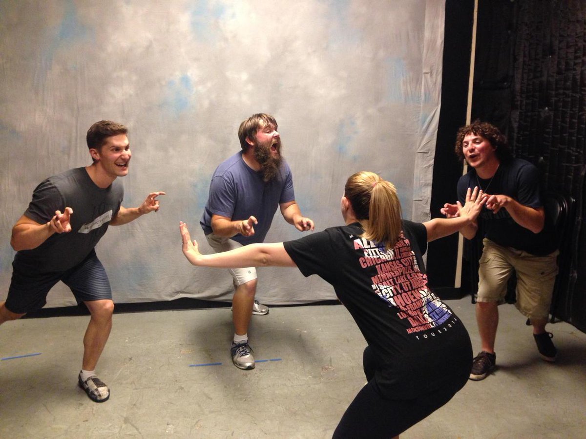 ScaredScriptLA's tweet image. Gearing up for an August show... #Jurassicworld #improv #comedy #scaredscriptlessla #clevergirl