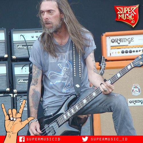 1964: Happy Birthday to Rex Brown, bassist Pantera yang sekarang bermain untuk Kill Devil Hill 