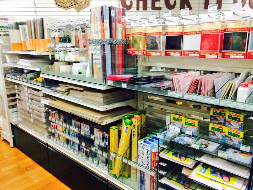 東急ハンズ新宿店 こちらは8階製本用品コーナー 製本テープやしおり紐などをお取り扱いしております きゃしー Http T Co Cmqp4rxe3z Twitter