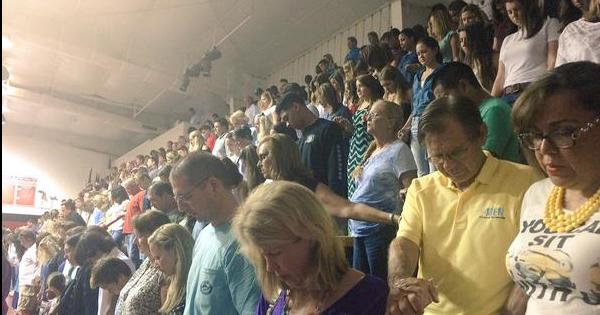 pbpost's tweet photo. UPDATE: Standing-room only at vigil for missing Jupiter teens. http://t.co/bwgZbv1xvd http://t.co/0BzAxhsDOU