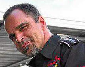 Joseph Gosinski's slaying remains 1 of 2 unsolved homicide cases in Torrance from 2000 to 2010 dailybreeze.com/general-news/2…