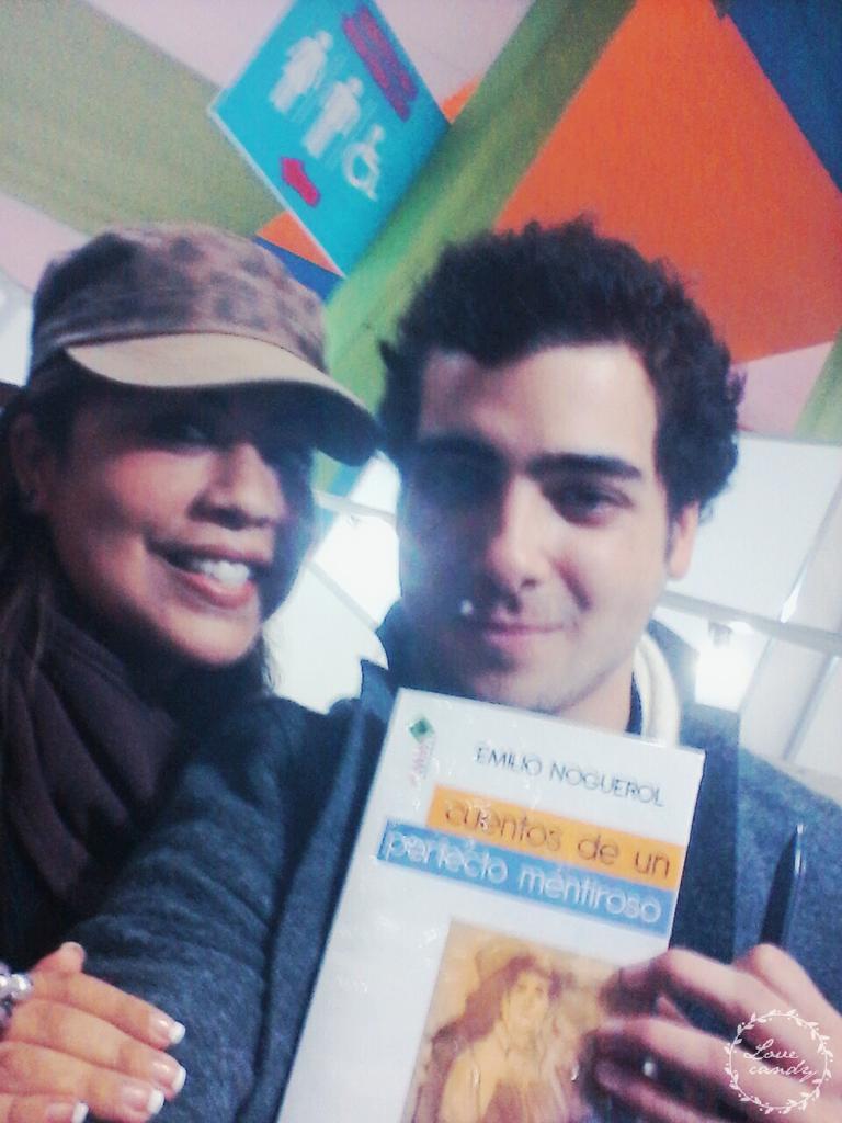 StefanoSTeam's tweet photo. Con Emi @EmilioNoguerol en la @FilLima2015 ...él no deja de ser un destello de sonrisas y amabilidad #CDUPM http://t.co/Ua6Gz87Lon