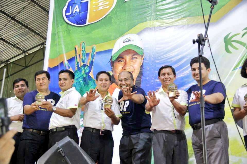 AdventistasANoP's tweet photo. [VIDEO]Cientos de jóvenes participan de #Caleb7UPN Mira como se vivió el inicio de este evento http://t.co/CsjxRMsik1 http://t.co/WXjvOC1JgE