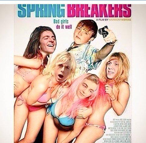 R5Tweetou's tweet photo. E pra vc q nao sabia "As Branquelas" vao ter continuacao. http://t.co/3kh9WscXGf
