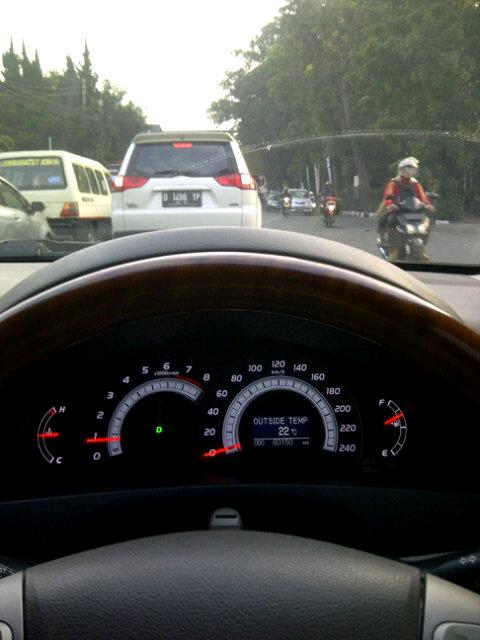 Jam segini udah macet aja jl.setiabudi :/ <a href="/infobdg/">BANDUNG ᮘᮔ᮪ᮓᮥᮀ</a>