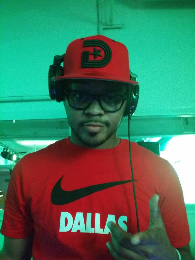 djcurdy's tweet image. Last night at #Syx night club #DjCurdy #CurdyVision #DefinitionDjs