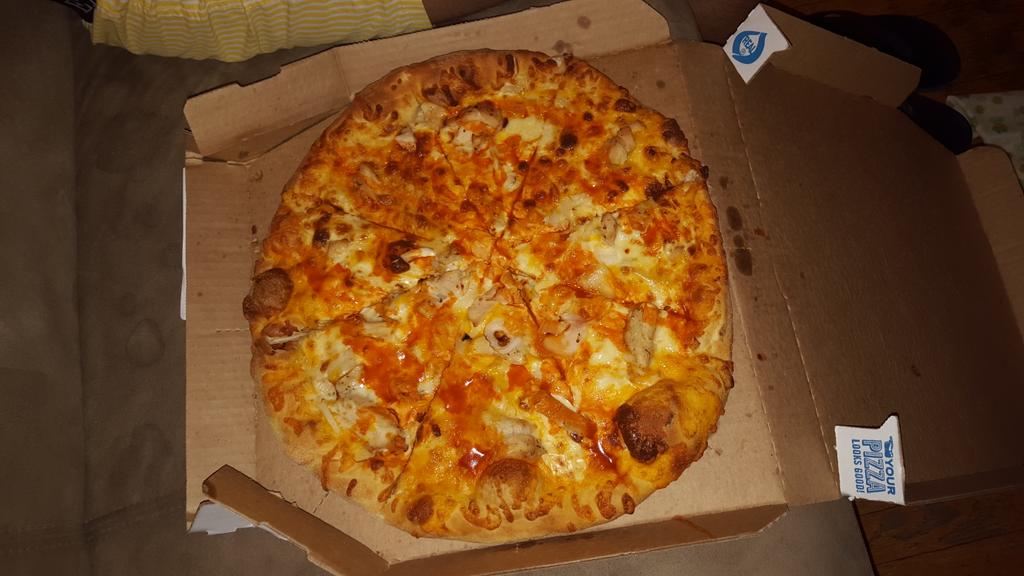 _hiii5's tweet photo. @dominos thaaaank you dominos, this will make my tummy happy ! http://t.co/rtuPCsVRWd