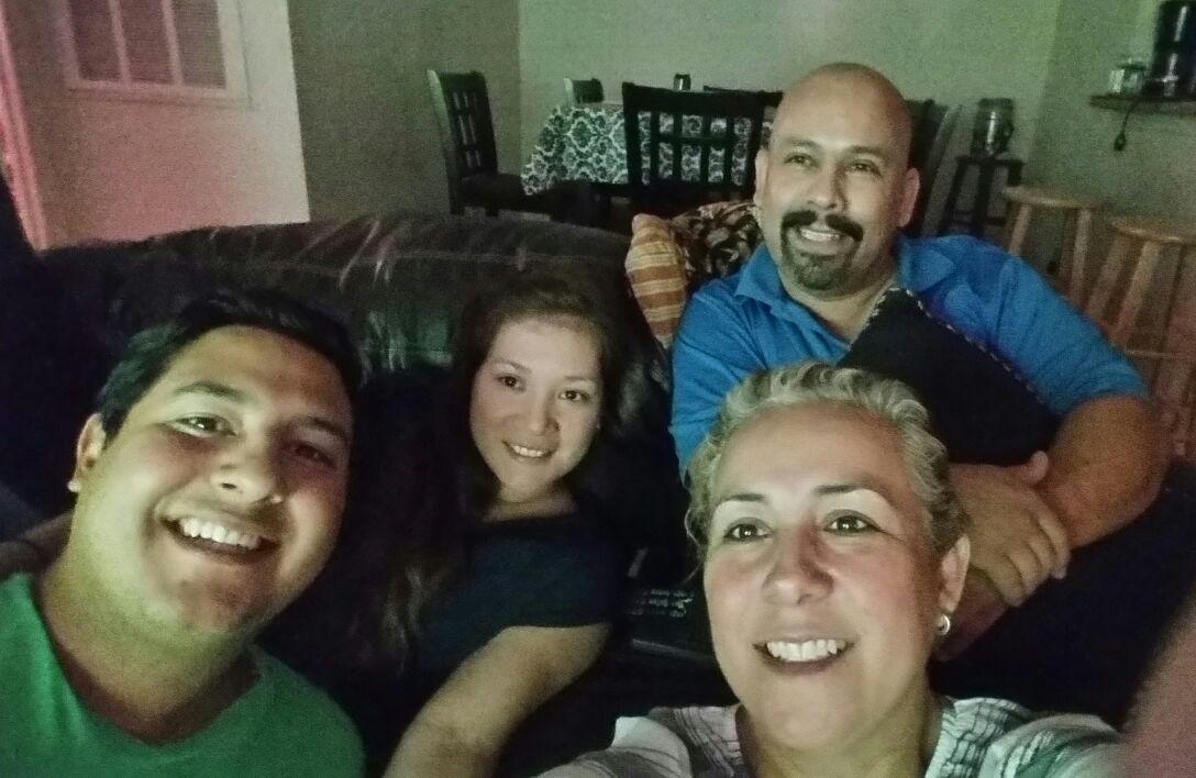 doriacarrizalez's tweet photo. Apoyando al tri #DeQueEstanHechos #ldotx http://t.co/EuyM1qNNcs