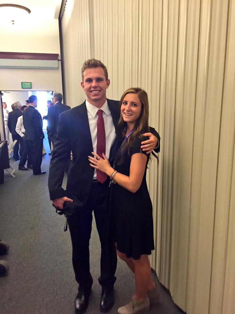 lauren_161's tweet image. My fav did great today 💟 #waitingforhim #marriagematerial