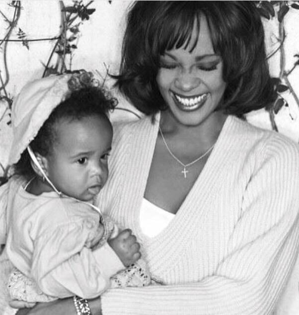 JoshDelWalker's tweet photo. 💔 I'm crying 😢 #RIPBobbiKristina http://t.co/PNf9H1gjdT
