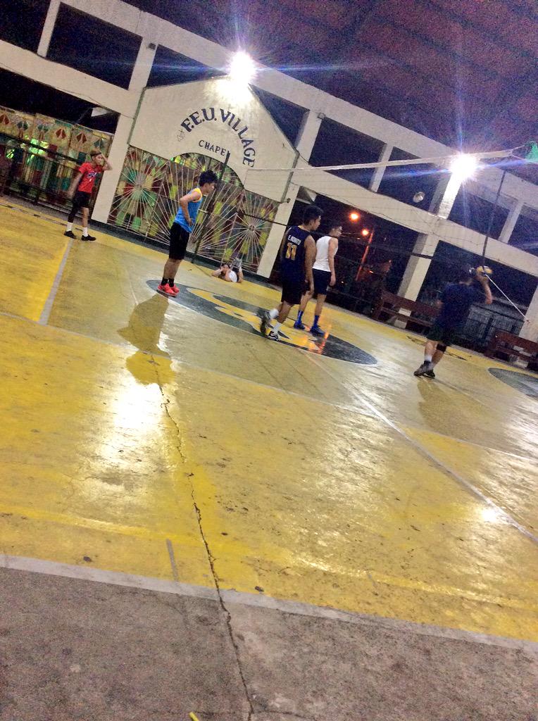 SuperClint_'s tweet photo. Last night! 🙌🏻
#OLFUPhoenix #CHIMTitans http://t.co/HDfmYVNwd9
