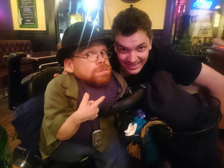 Partying with the Giant... <a href="/Antigiant/">Andre H Arruda</a> He is huge.