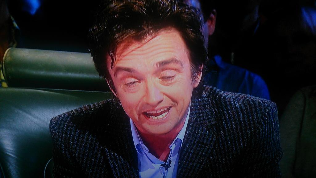 hitchcox_ashley's tweet photo. Paused my tv at the wrong moment. #whatareyoudoing #climaxface 😂😂 @RichardHammond @MrJamesMay @JeremyClarkson http://t.co/frs5tt9Llh