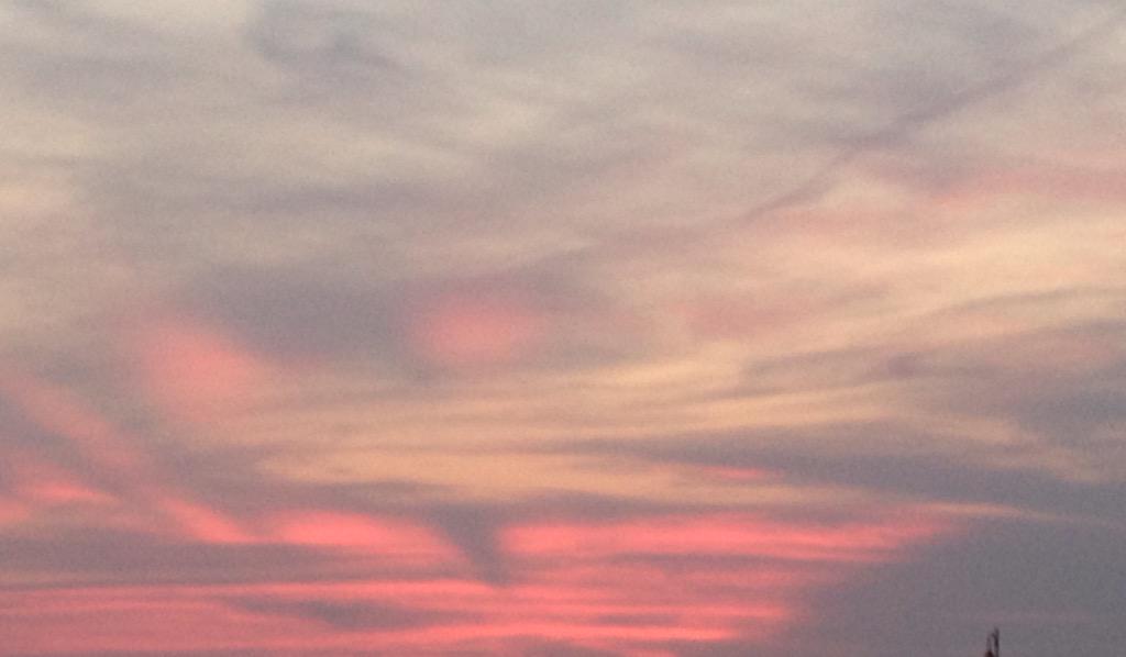 cukercesi's tweet photo. Sunset😍🌅☺️ http://t.co/yLs6zttEqn