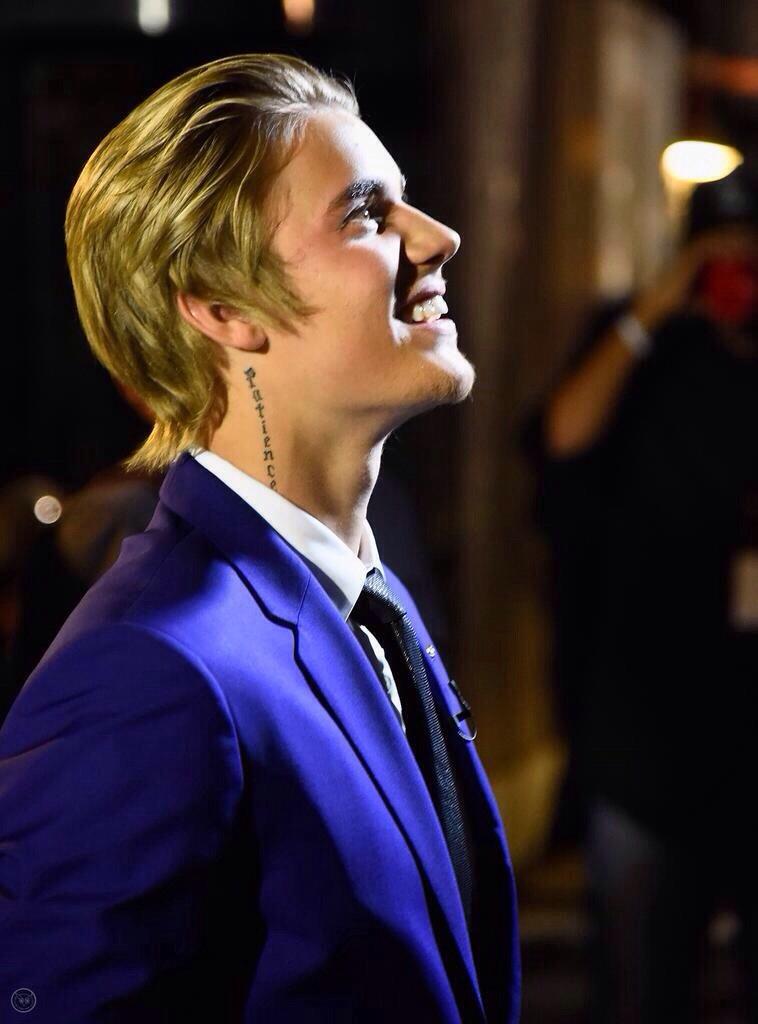 PrincesasDms's tweet photo. ¿Hay Beliebers Aquí?,,😏
#MTVHottest  Justin Bieber http://t.co/iqGozNAkFs