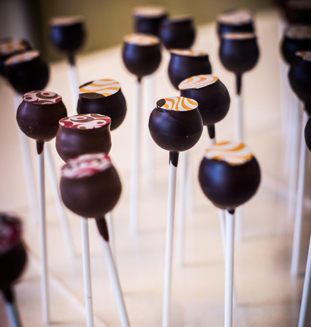 Fooditime's tweet photo. Ever wanted to go on a chocolate walking tour alone? Foodi self-guided is now available! http://t.co/9kFp1vE4uB http://t.co/jtJsehyBBx