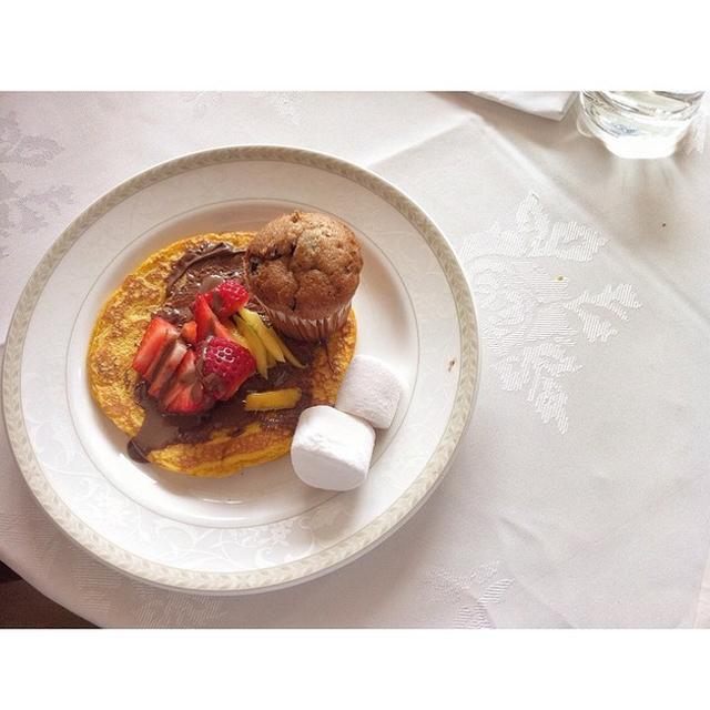 ThaiEdgeLeeds's tweet photo. The weather might be a little sad at the moment, but our Thai pancakes will certainly put a smile on your face! http://t.co/qEdnLtseHj