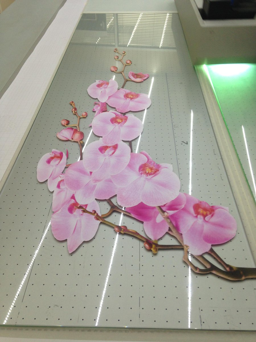 uv_art's tweet photo. Cam Balkon Yüzeyine yapılan UV Baskı çalışması;
http://t.co/OtmiFa5pXQ " 0 532 615 66 35 "
#cam #uvbaskı #uv #baskı http://t.co/7iAjLf20En